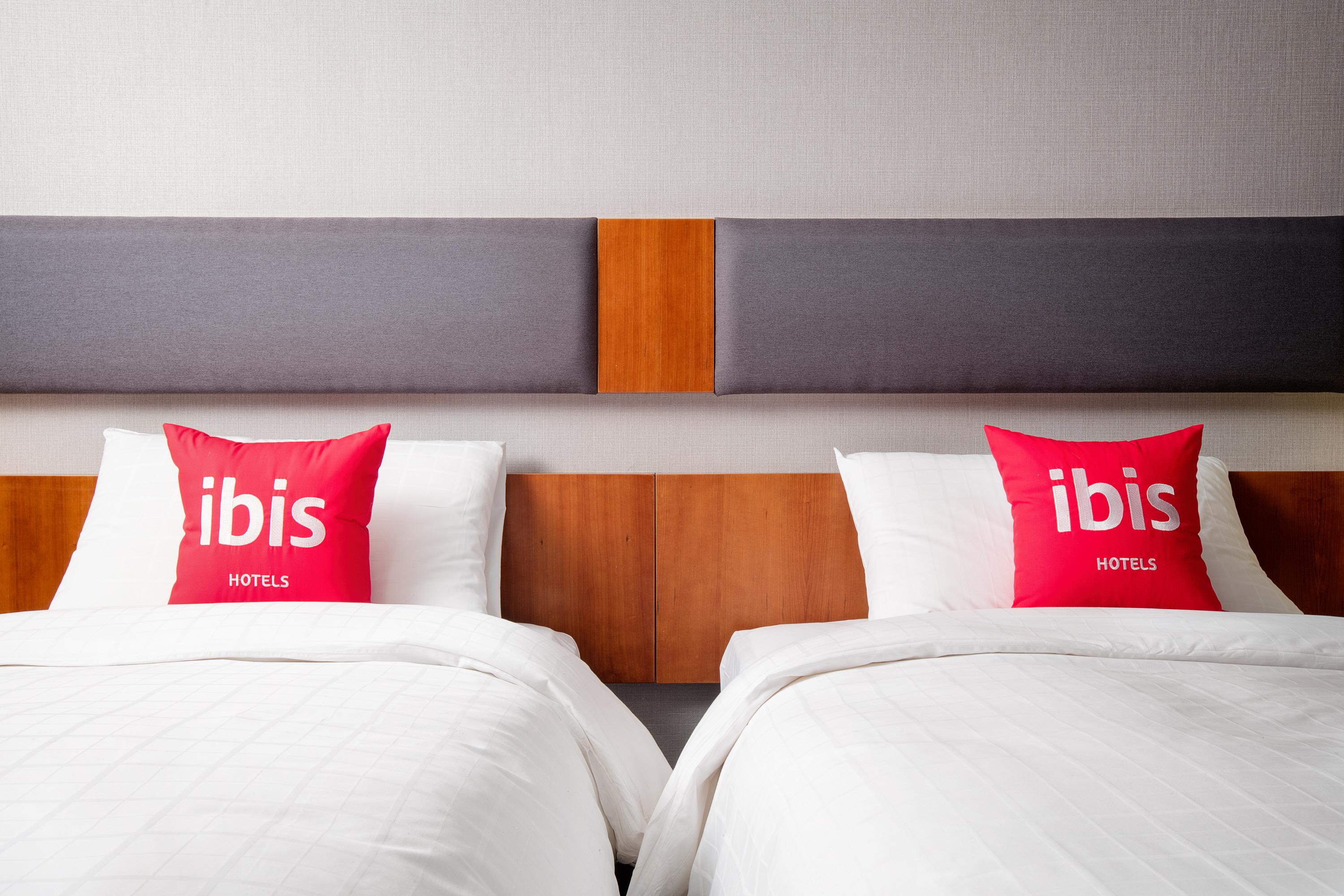 Ibis Ambassador Myeongdong Hotel 3*