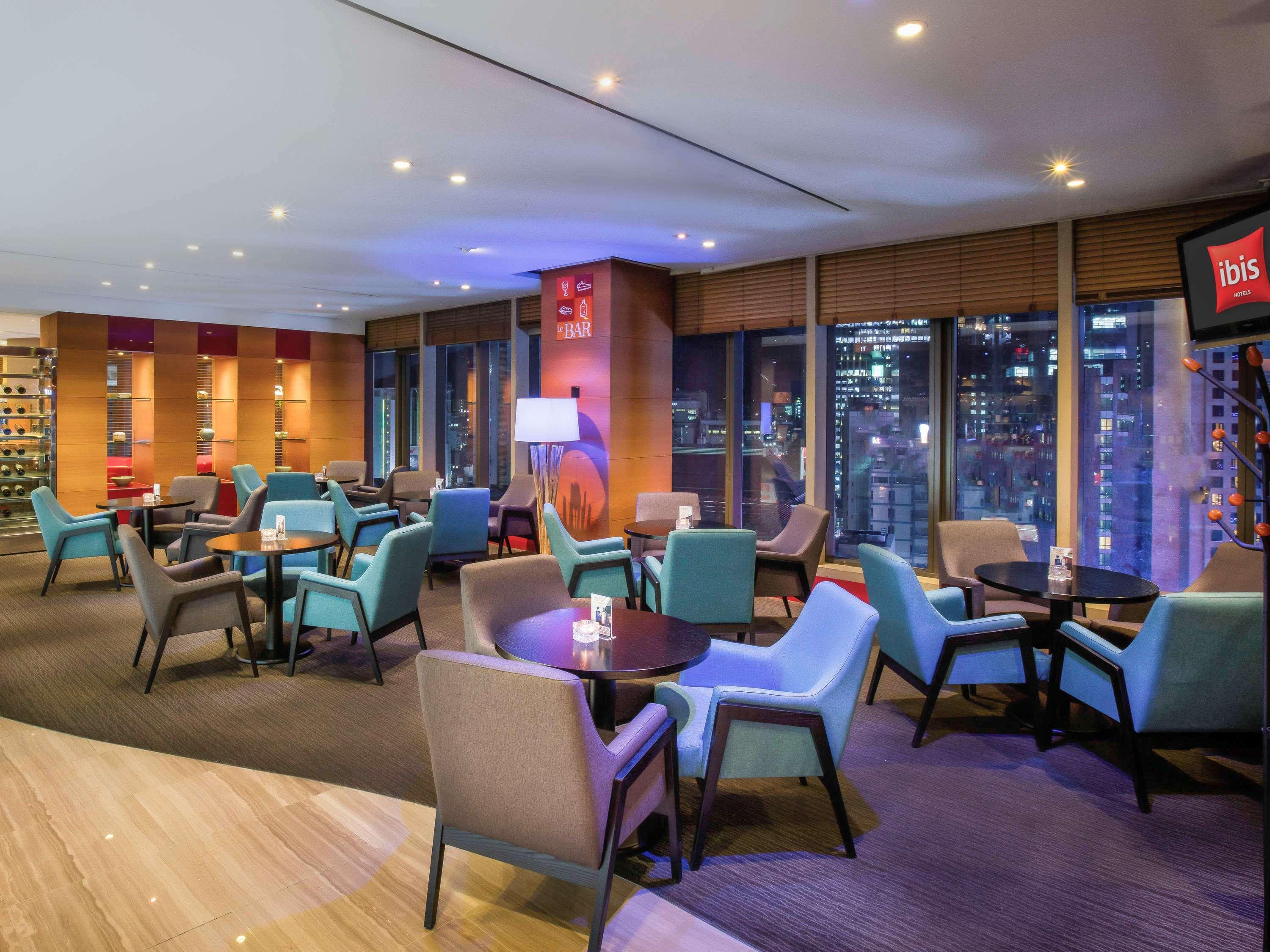 Ibis Ambassador Myeongdong Hotel 3*