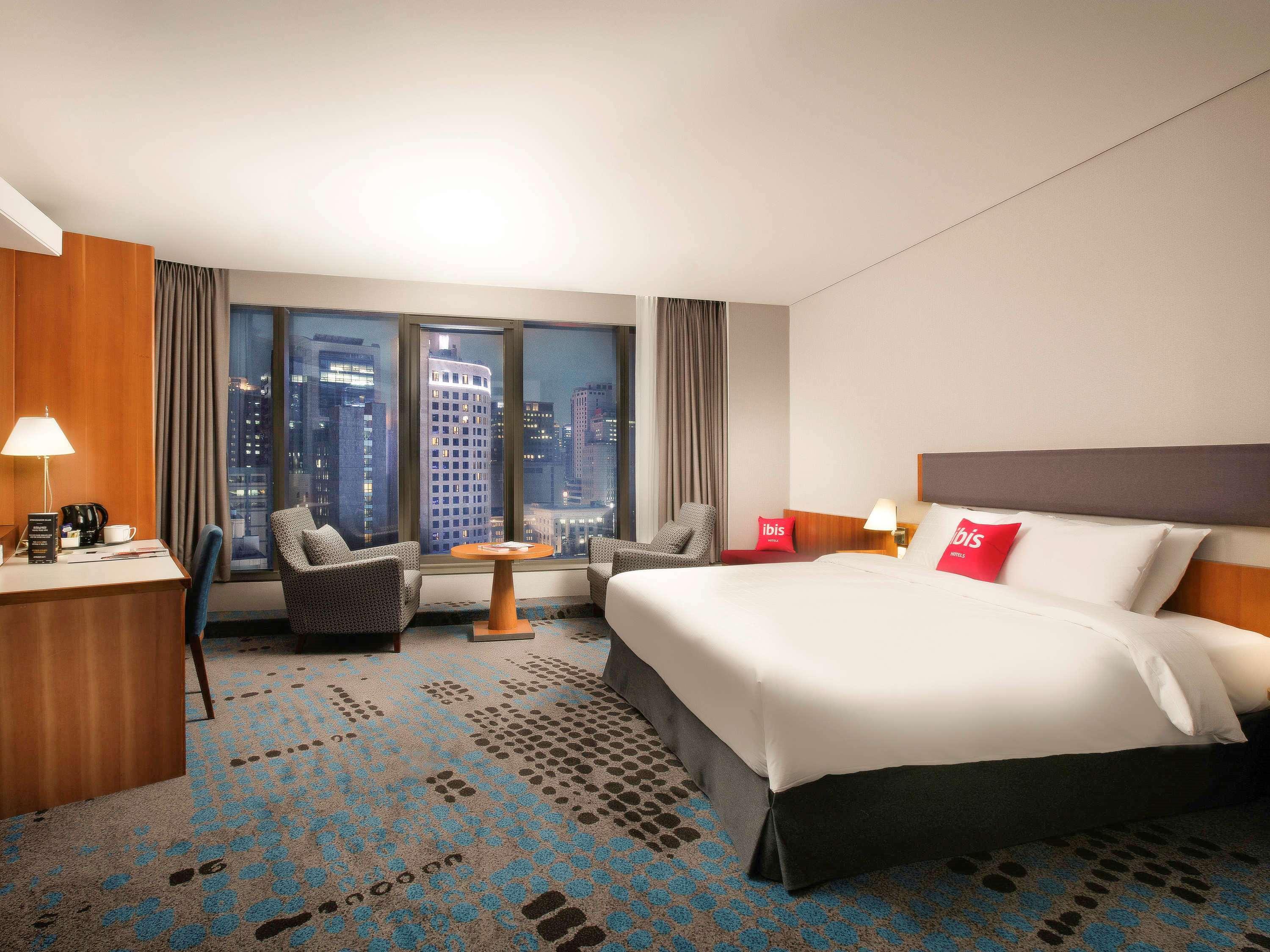 Ibis Ambassador Myeongdong 3* Seoul