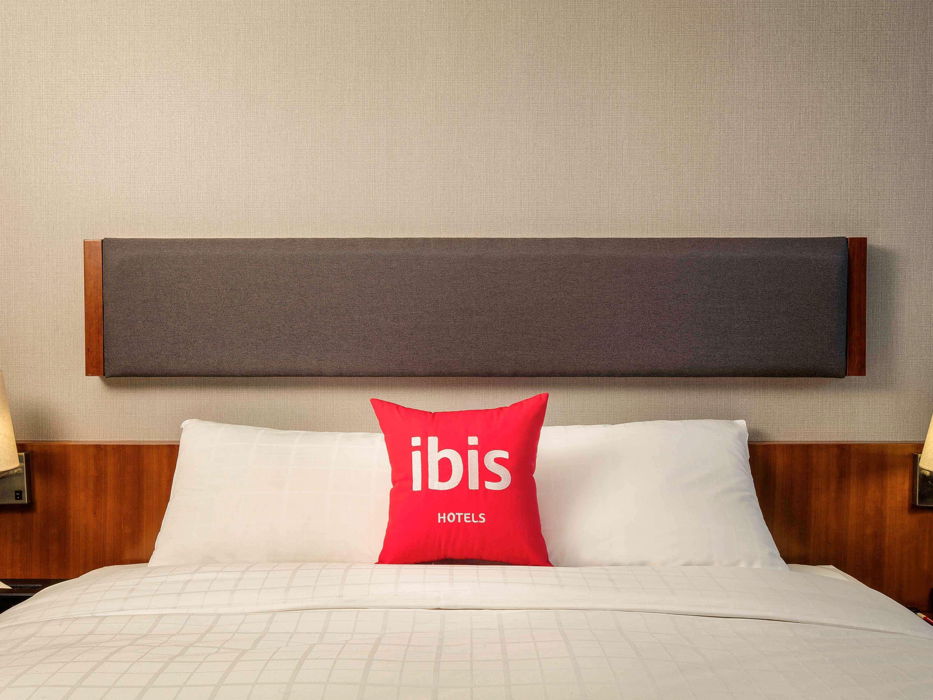 Hotel Ibis Ambassador Myeongdong 3*