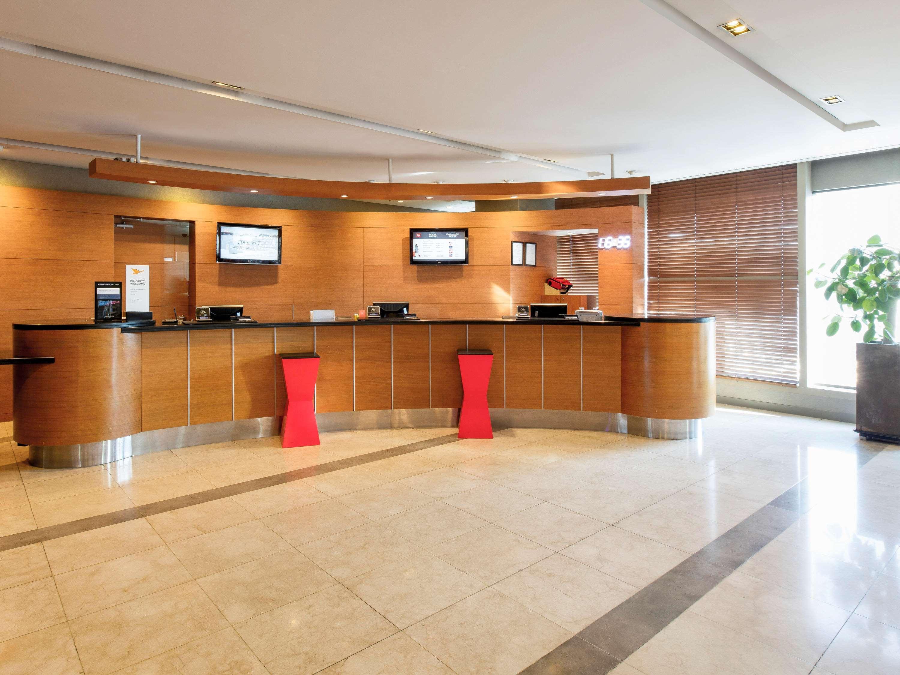 Ibis Ambassador Myeongdong Seoul