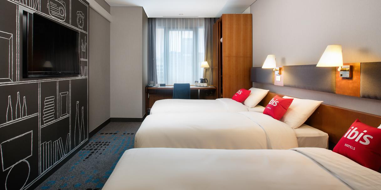 Hotel Ibis Ambassador Myeongdong 3*