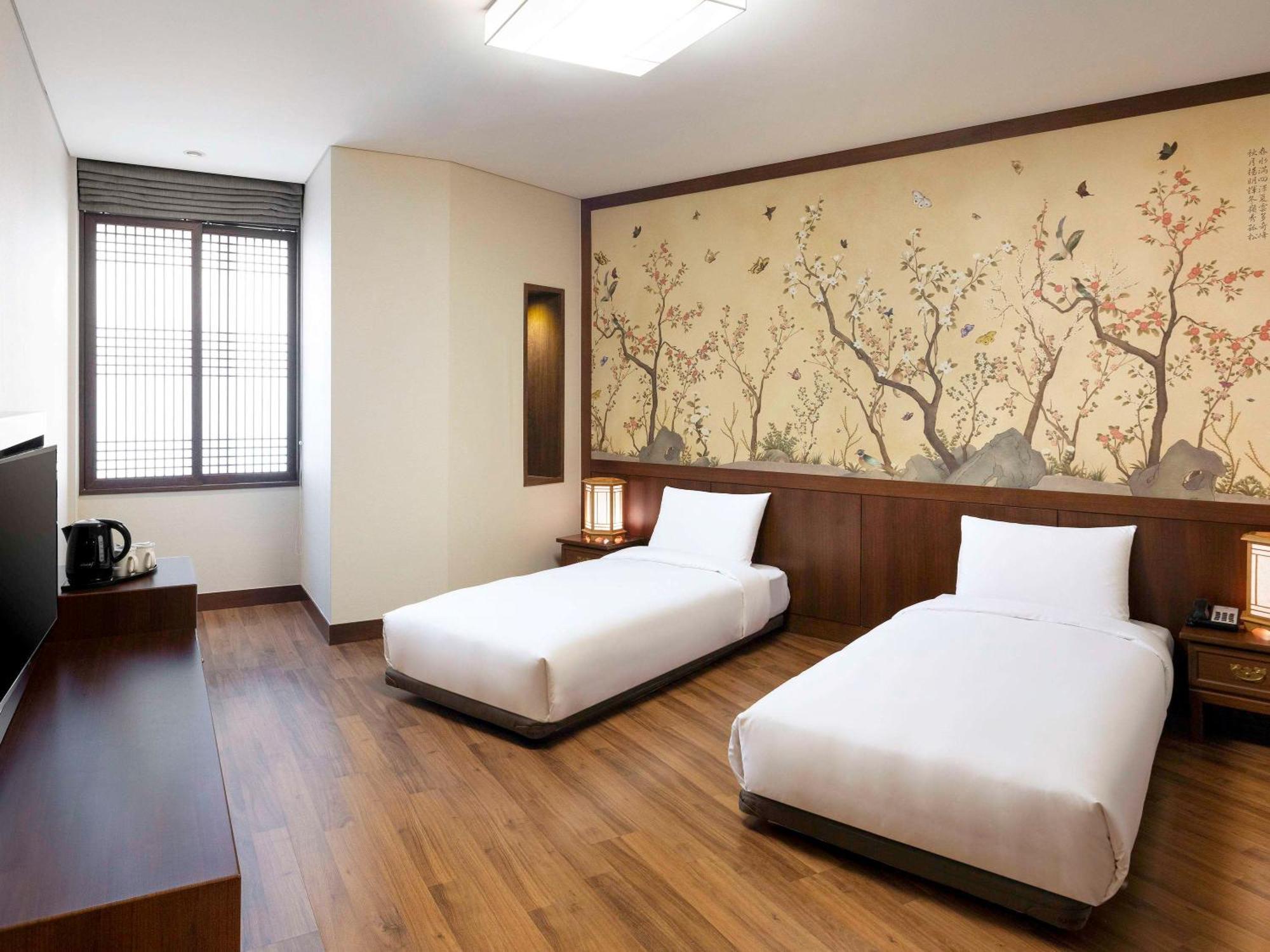 Ibis Ambassador Myeongdong Hotel Seoul