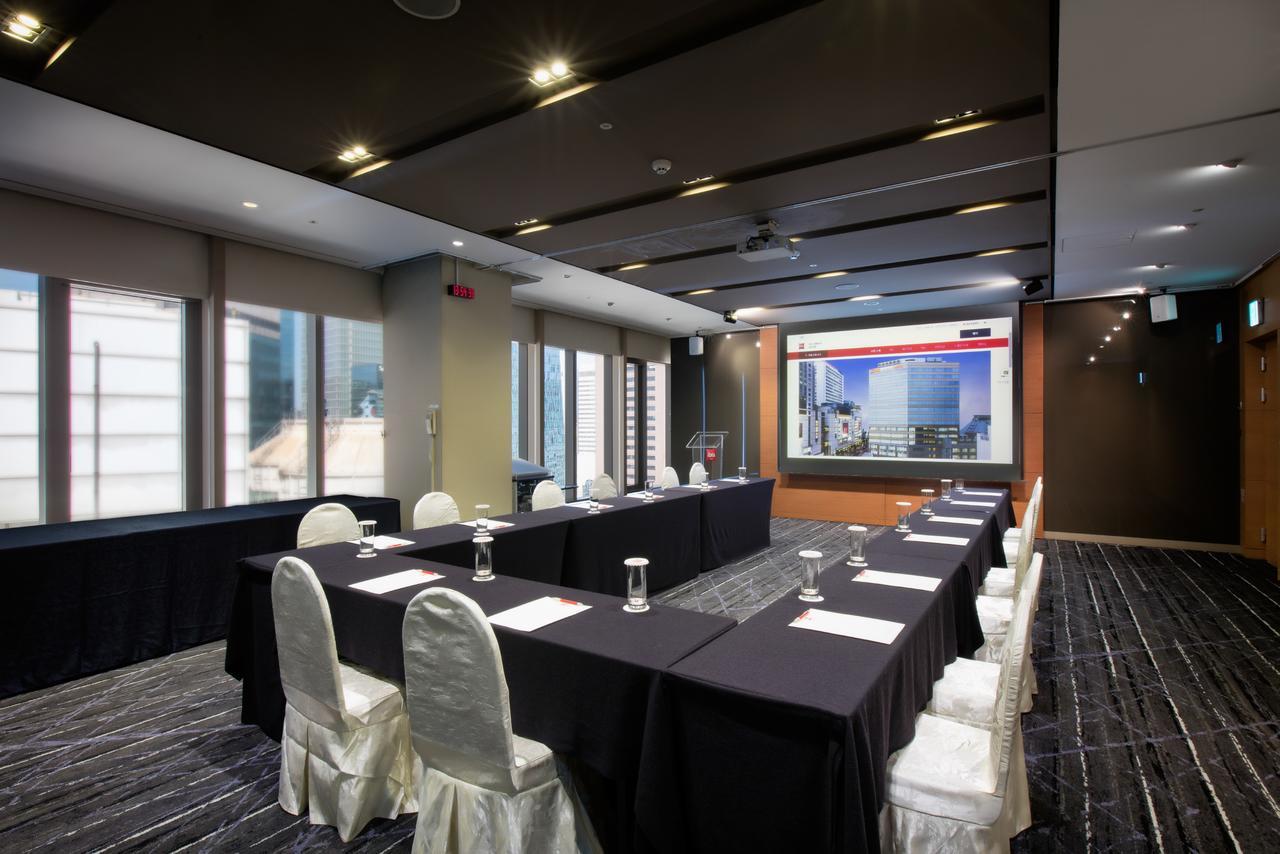 Ibis Ambassador Myeongdong 3*