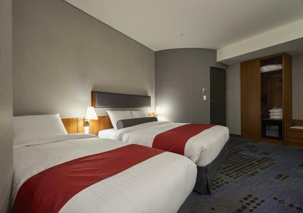 Ibis Ambassador Myeongdong Seoul